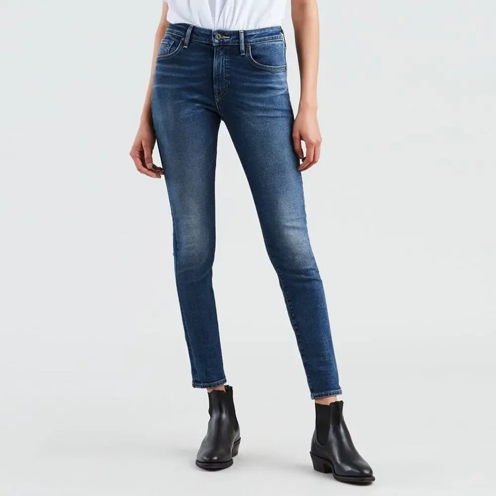 Levi’s Premium 721 High Rise Skinny Jeans size 26